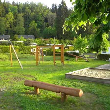 Ferienhaeuser & - Naturcamp Meyersgrund Im Thueringer Wald 펜션 일메나우