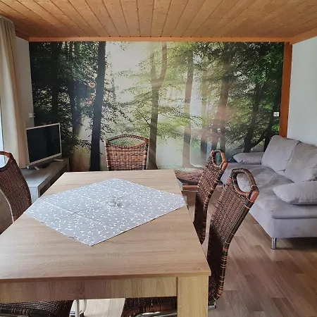 Ferienhäuser&bungalows - Naturcamp Meyersgrund Im Thüringer Wald Сasa de vacaciones