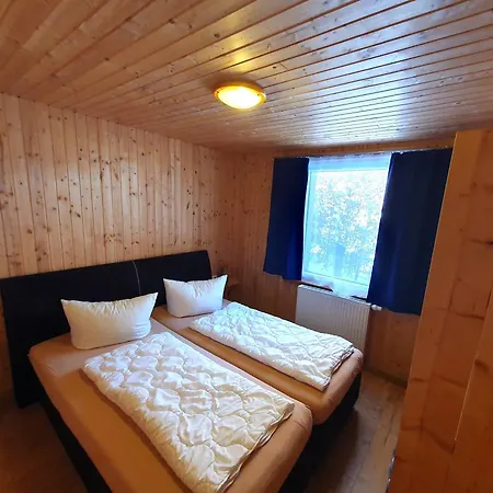 Holiday home Ferienhaeuser & - Naturcamp Meyersgrund Im Thueringer Wald *