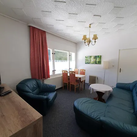 Holiday home Ferienhaeuser & - Naturcamp Meyersgrund Im Thueringer Wald Ilmenau