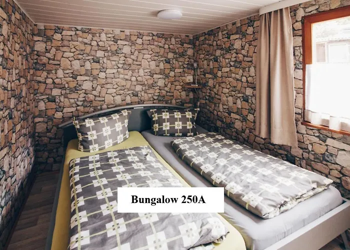 Ferienhäuser&bungalows - Naturcamp Meyersgrund Im Thüringer Wald Сasa de vacaciones